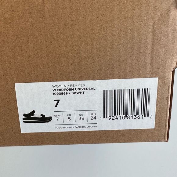 Teva Midform Universal Black & Bright White Sandal Women’s Size 7 - Picture 4 of 5